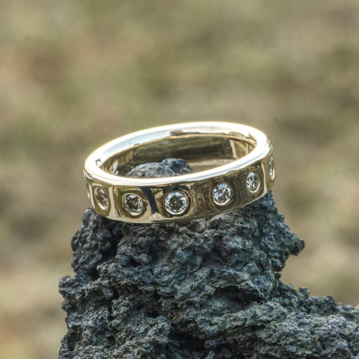 Memoire mit 14 Brillanten – Bild 8