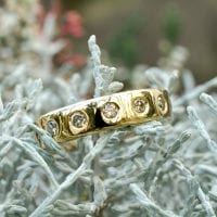 Memoire mit 14 Brillanten