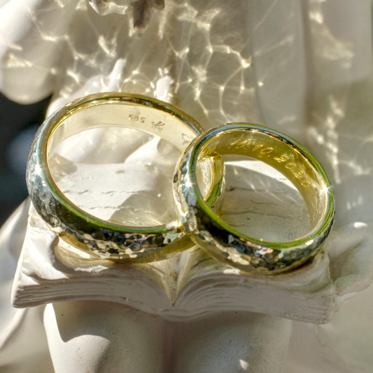 Trauringe Hammerschlag selbstgeschmiedet – Bild 4