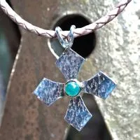 Taufkreuz mit Aventurin