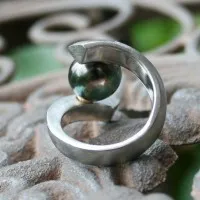 Palladiumring mit Perle