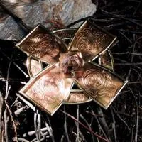 keltisches Taufkreuz mit Rauchquarz