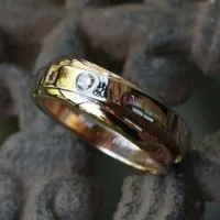 Doppelring mit 3 Steinen