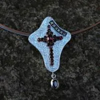 Granatkreuz neu gestyled