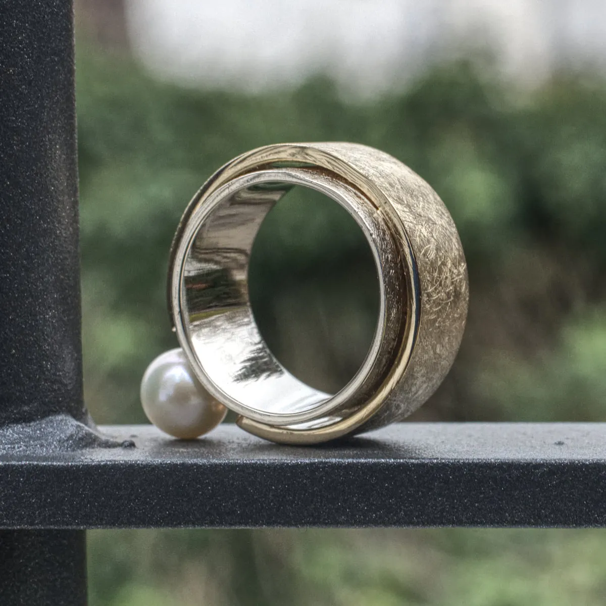 Doppelring zweifarbig mit Perle 6 Doppelschiene mit Perle