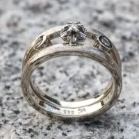 Ring Weißgoldblume mit Brillanten