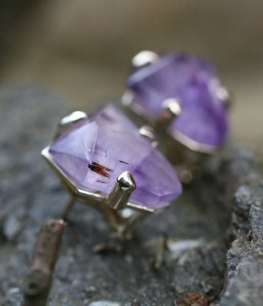 Amethystohrstecker