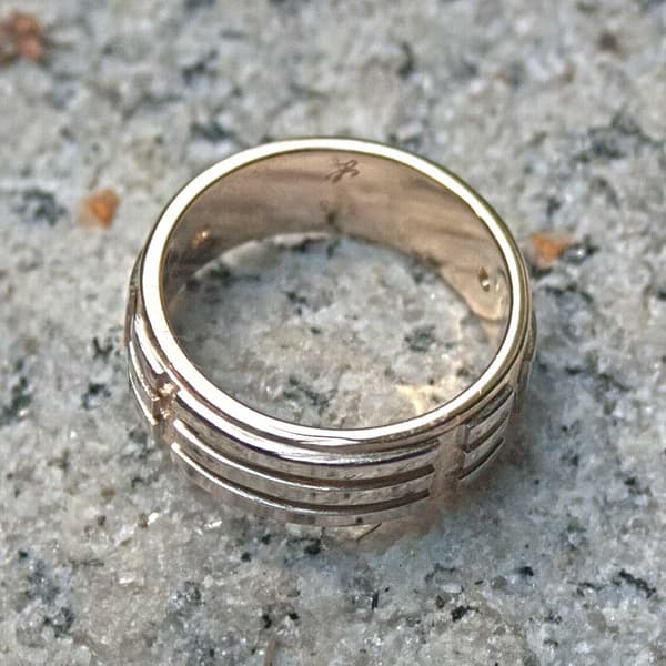 Atlantisring aus Gold mit Brillianten