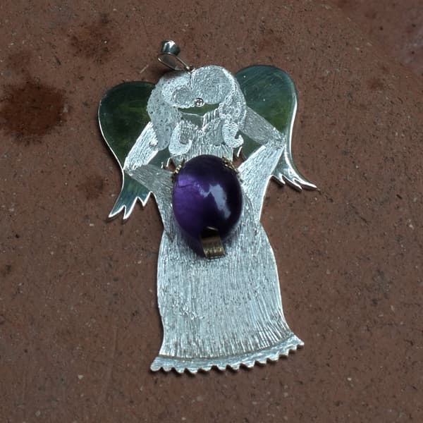 Engel mit Amethyst