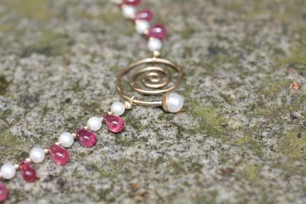 Rubintropfen Collier mit Ohrringen