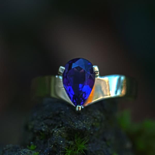 Solitärring Amethysttropfen