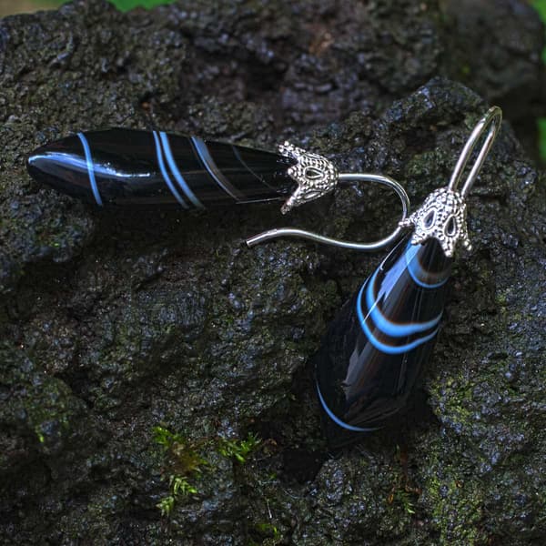 Ohrringe Filigrantulpe mit Onyx