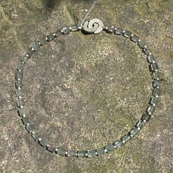 Sandquarz Collier