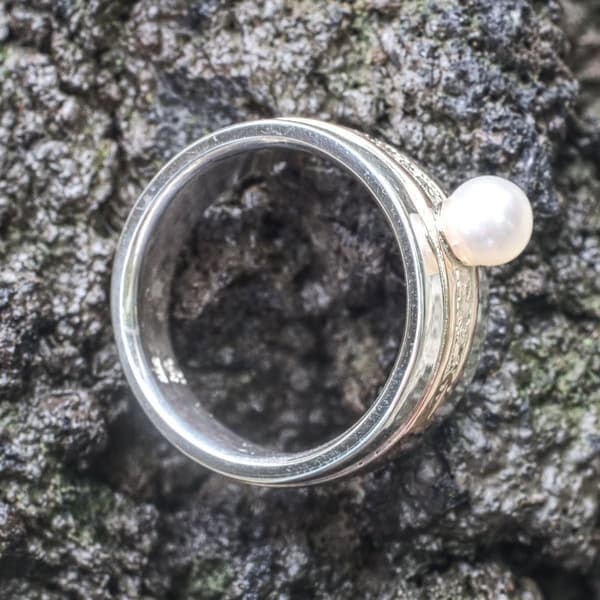zweifarbiger Ring mit Zuchtperle 2 Umarbeitung Erbstück