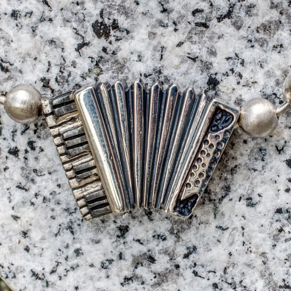 Collier Akkordeon