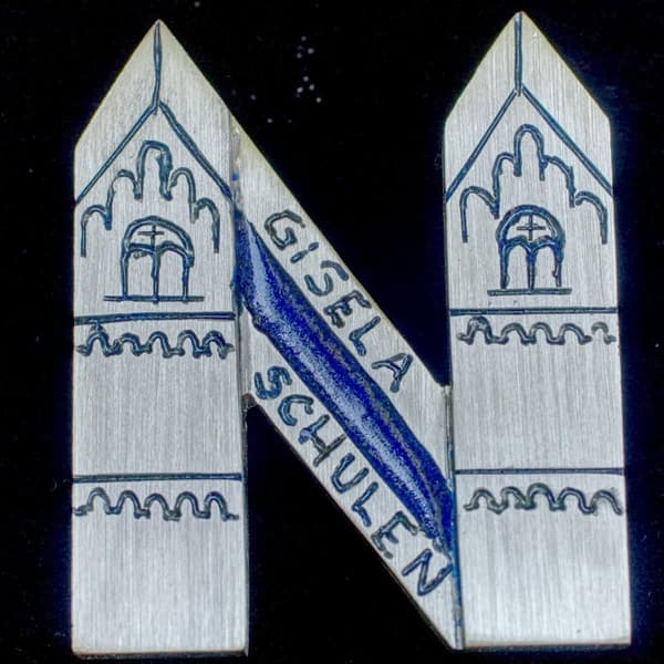 Niedernburg Nadel