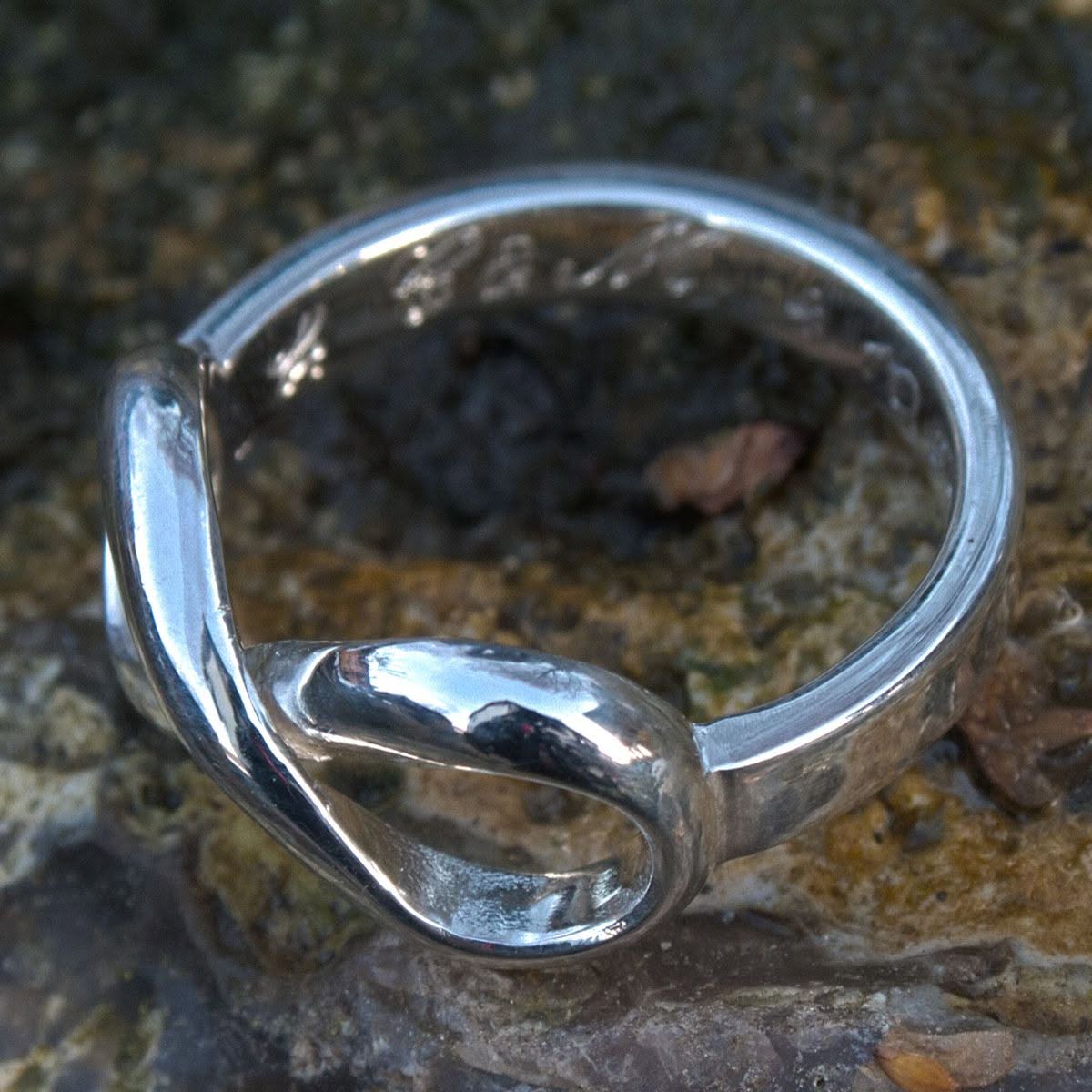 Unendlichkeitsring aus Silber